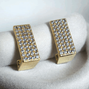 Brinco Retangular Cravejado