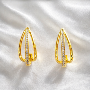 Brinco Meia argola com zirconias